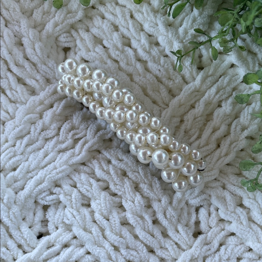 Vintage Pearl Barrette Hair Clip with Rows of Pearls
